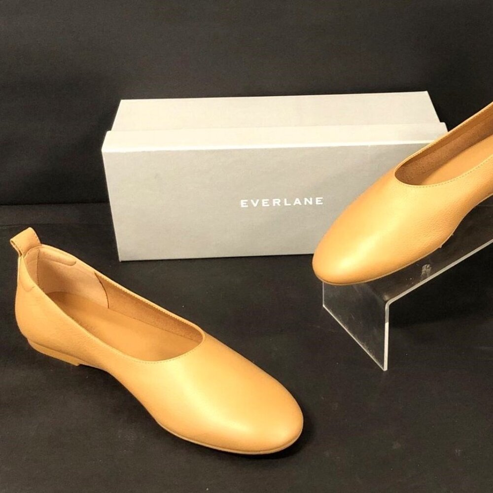NIB Everlane DAY GLOVE Caramel Leather Flat Shoes - 10.5 - Picture 4 of 7